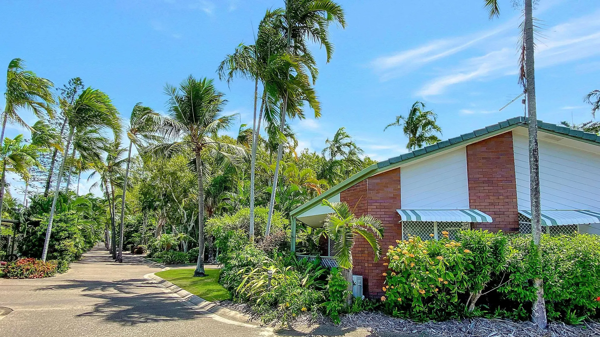Comfort Resort Blue Pacific Mackay