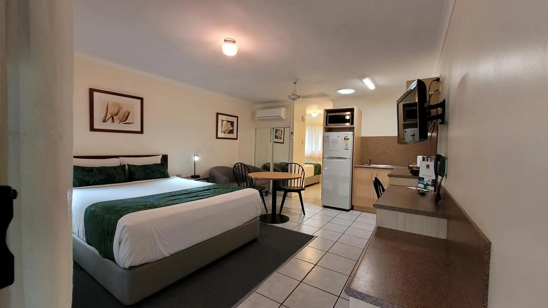 Comfort Resort Blue Pacific Mackay